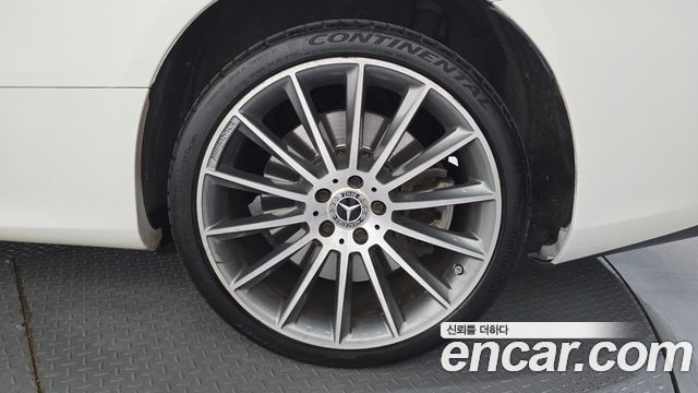 Mercedes-Benz E-Class (W213) E400 4MATIC Coupe 2018 — фото 21