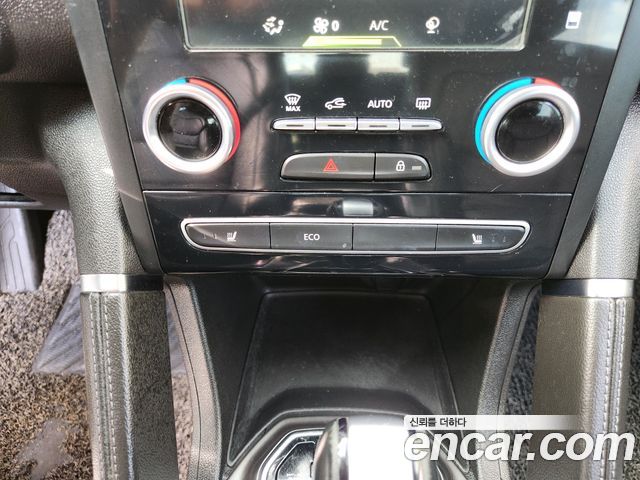 Renault Korea QM6 Gasoline 2WD LE 2018 — фото 15