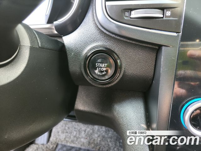 Renault Korea QM6 Gasoline 2WD LE 2018 — фото 18