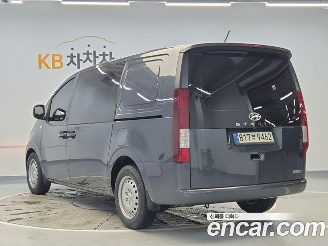 Hyundai Staria Cargo 5-Seater Smart 2022 — фото 4