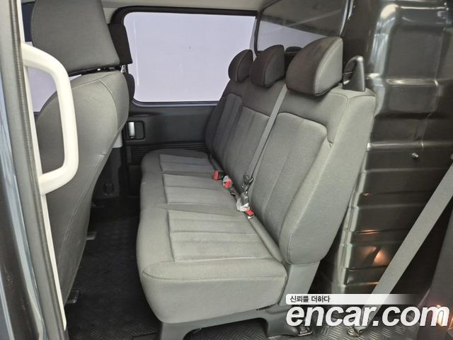 Hyundai Staria Cargo 5-Seater Smart 2022 — фото 19