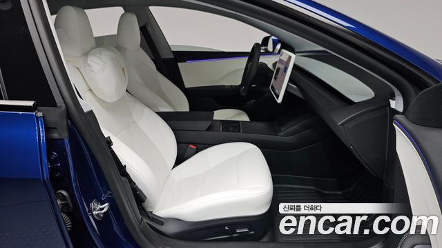 Tesla Model 3 RWD 2025 — фото 11