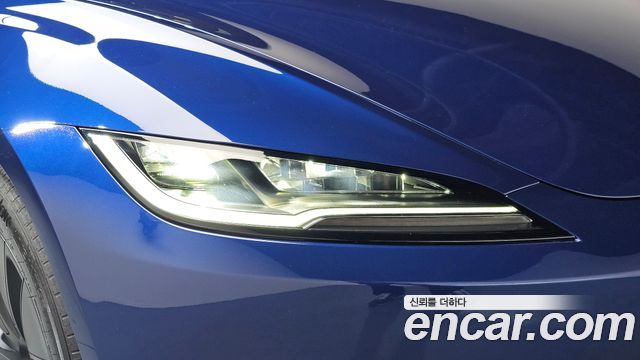 Tesla Model 3 RWD 2025 — фото 22