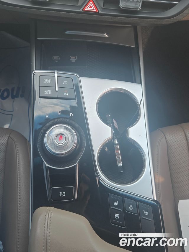 Kia K8 2.5 Gasoline 2WD Noblesse Light 2022 — фото 17