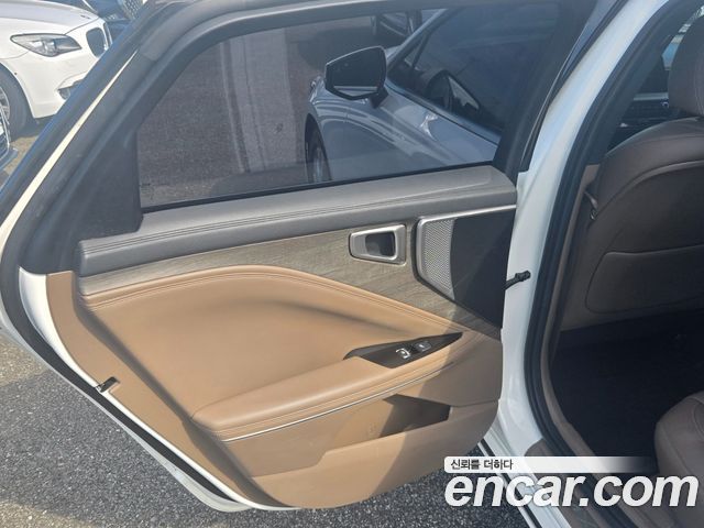 Kia K8 2.5 Gasoline 2WD Noblesse Light 2022 — фото 19