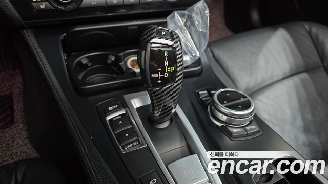 BMW 5 Series (F10) 528i 2013 — фото 9
