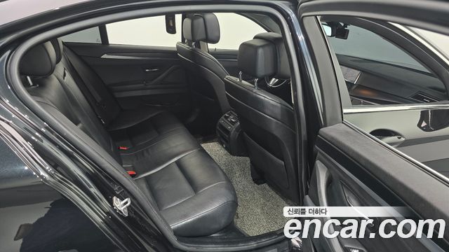 BMW 5 Series (F10) 528i 2013 — фото 11