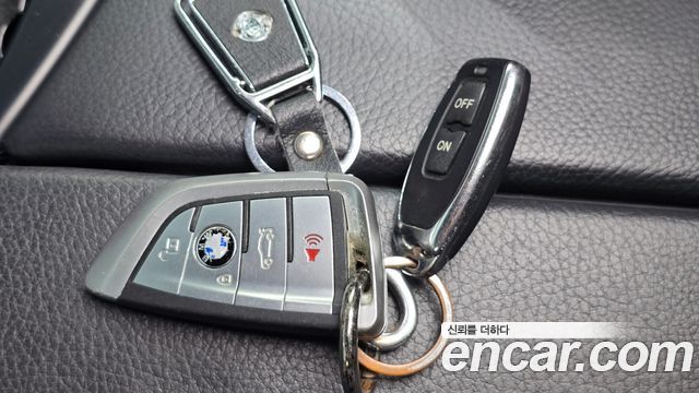 BMW 5 Series (F10) 528i 2013 — фото 17