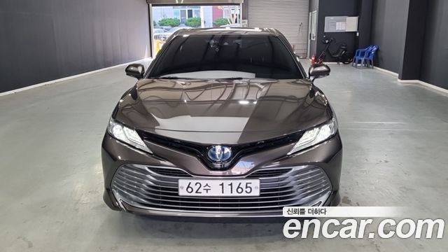 Toyota Camry (XV70) 2.5 XLE Hybrid 2018 — фото 3