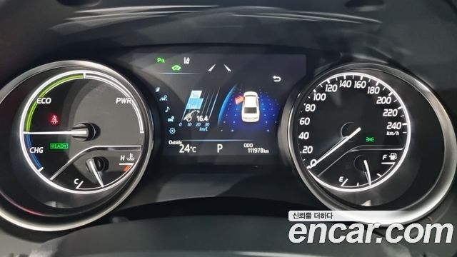 Toyota Camry (XV70) 2.5 XLE Hybrid 2018 — фото 19