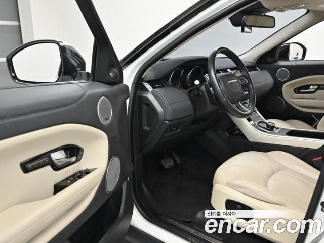 Land Rover Range Rover Evoque 2.0 Si4 HSE 2017 — фото 15