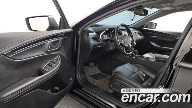 Chevrolet Impala 2.5 Premier 2018 — фото 10