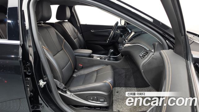 Chevrolet Impala 2.5 Premier 2018 — фото 11