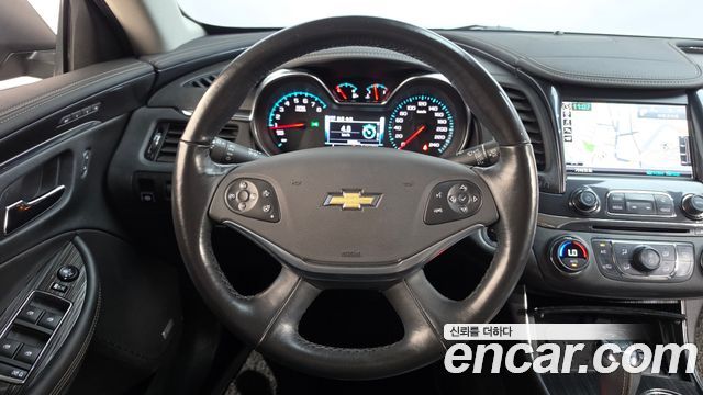 Chevrolet Impala 2.5 Premier 2018 — фото 14