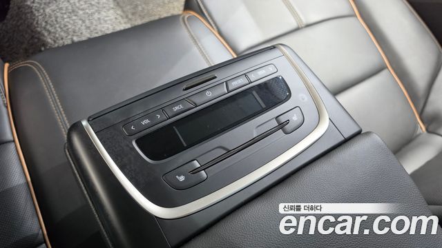 Chevrolet Impala 2.5 Premier 2018 — фото 20