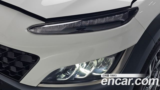 Hyundai Kona Hybrid Inspiration 2023 — фото 22
