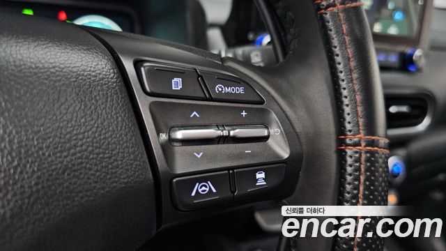 Hyundai Kona Hybrid Inspiration 2023 — фото 31