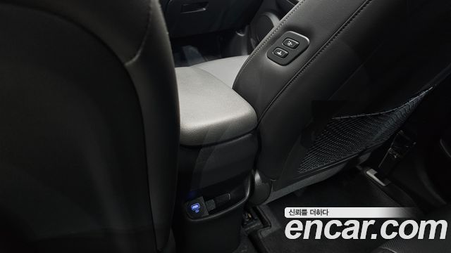 Hyundai Kona Hybrid Inspiration 2023 — фото 35