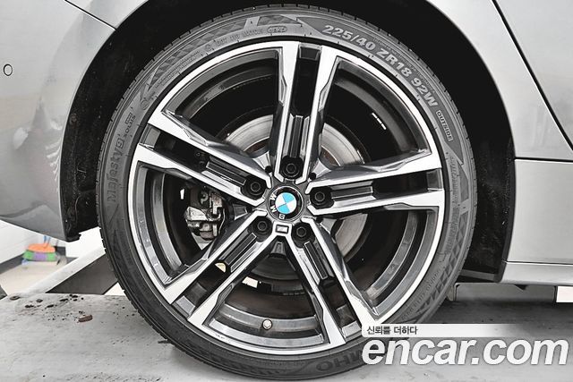 BMW 1 Series (F40) 120i M Sports 2022 — фото 18