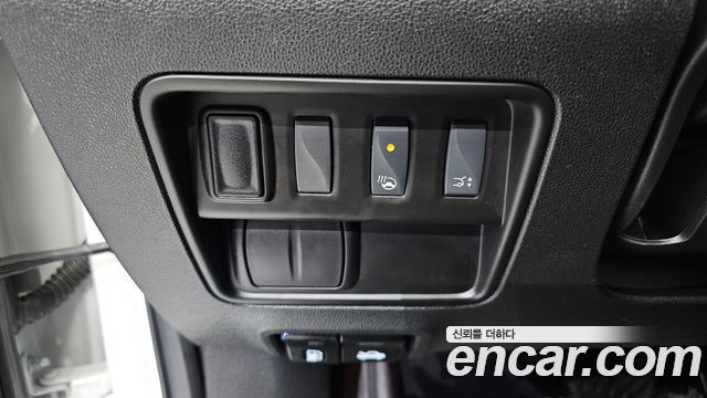 Renault Korea QM6 Gasoline 2WD RE Signature 2019 — фото 14
