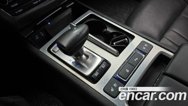 Genesis G80 3.3 GDI AWD Luxury 2017 — фото 9