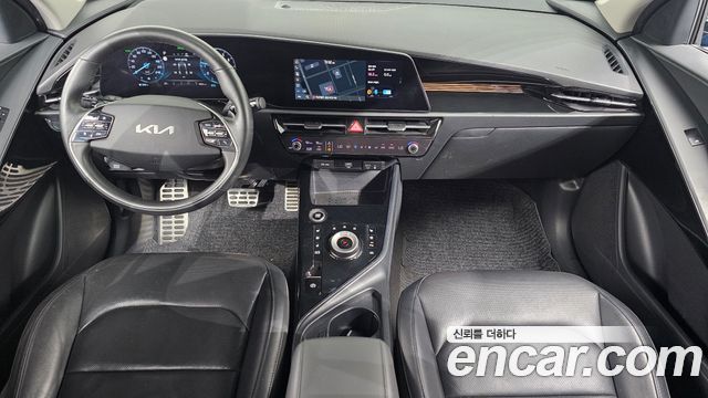 Kia Niro Signature 2022 — фото 7