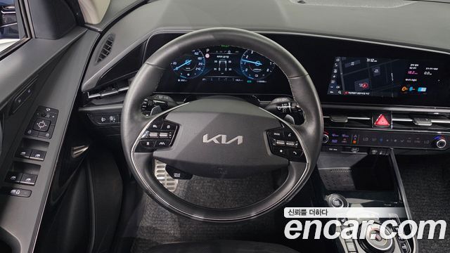 Kia Niro Signature 2022 — фото 13