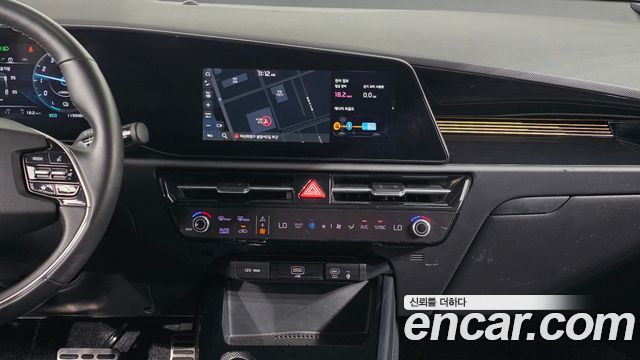 Kia Niro Signature 2022 — фото 14
