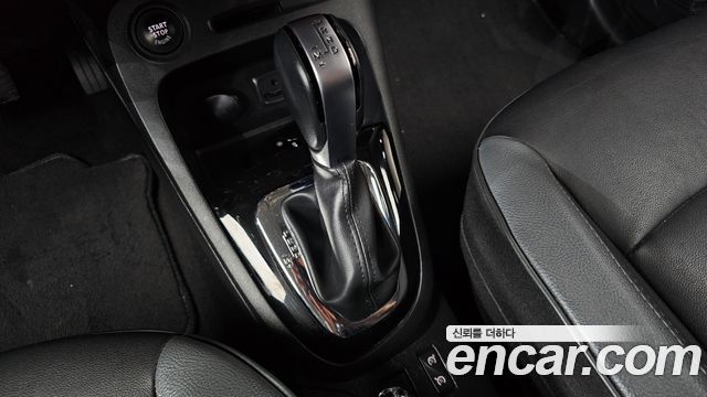 Renault Korea QM3 RE Signature 2017 — фото 9