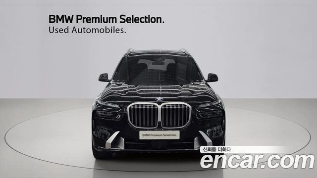 BMW X7 (G07) xDrive 40i Design Pure Excellence 6-Seater 2026 — фото 3
