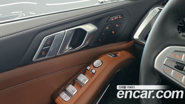 BMW X7 (G07) xDrive 40i Design Pure Excellence 6-Seater 2026 — фото 20