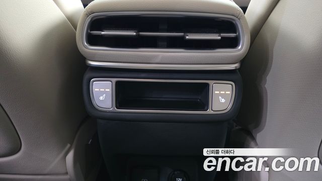 Genesis GV80 2.5T Gasoline 2WD 2025 — фото 30