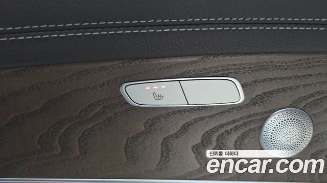 Mercedes-Benz E-Class (W213) E300 4MATIC Exclusive 2020 — фото 31