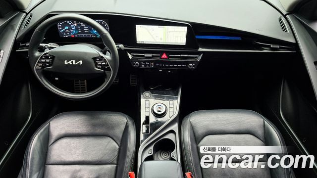 Kia Niro Signature 2022 — фото 7