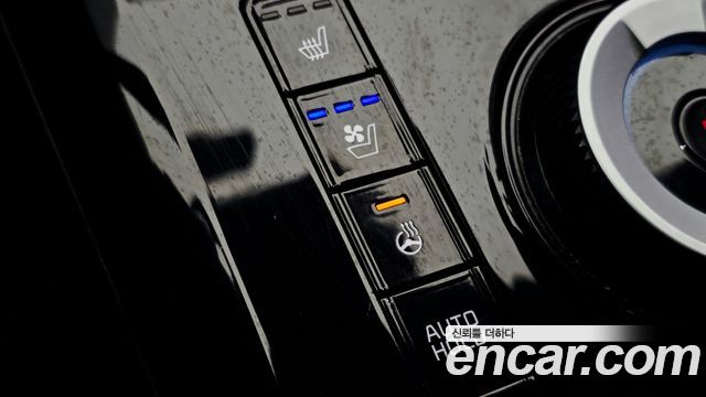 Kia Niro Signature 2022 — фото 13