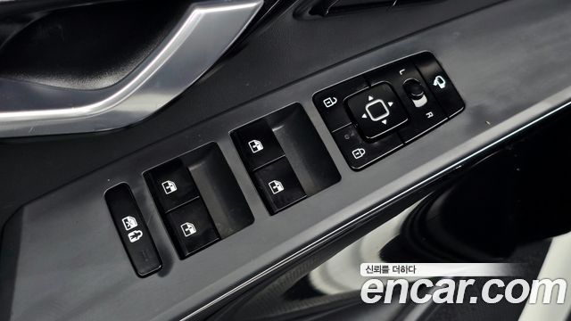 Kia Niro Signature 2022 — фото 30