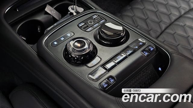 Genesis G90 (RS4) Gasoline 3.5 Turbo e-S/C AWD Black 2025 — фото 9