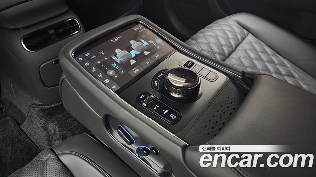 Genesis G90 (RS4) Gasoline 3.5 Turbo e-S/C AWD Black 2025 — фото 18