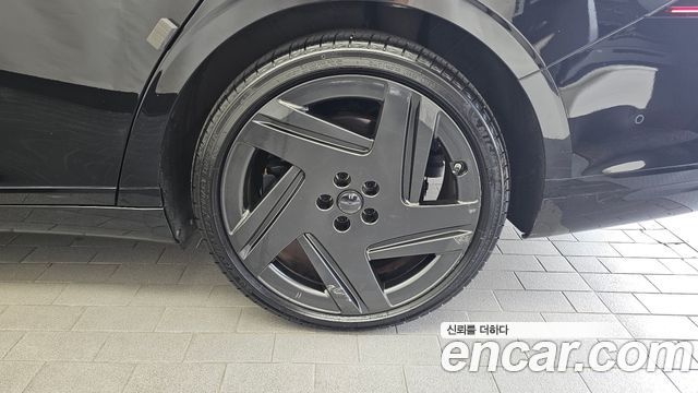 Genesis G90 (RS4) Gasoline 3.5 Turbo e-S/C AWD Black 2025 — фото 21