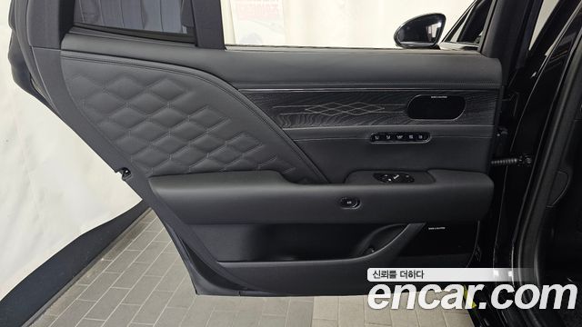 Genesis G90 (RS4) Gasoline 3.5 Turbo e-S/C AWD Black 2025 — фото 25