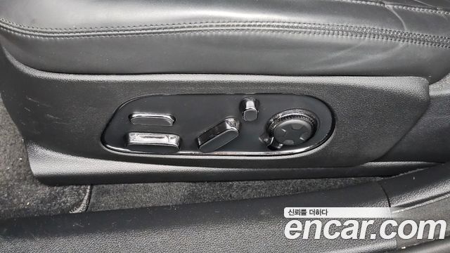 Genesis G90 (RS4) Gasoline 3.5 Turbo e-S/C AWD Black 2025 — фото 26