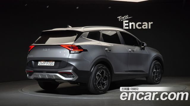 Kia Sportage (V) Diesel 2.0 2WD Prestige 2022 — фото 2