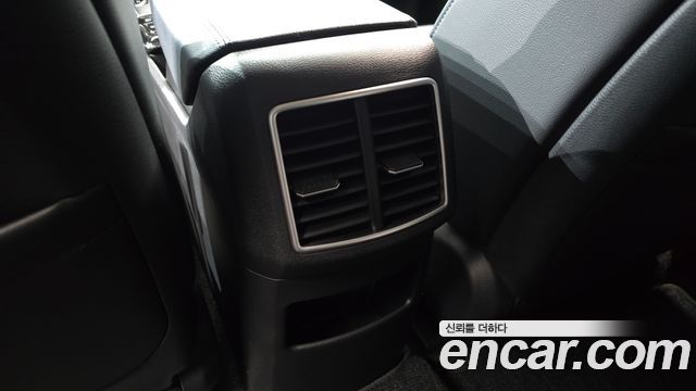 Kia Sportage (V) Diesel 2.0 2WD Prestige 2022 — фото 28