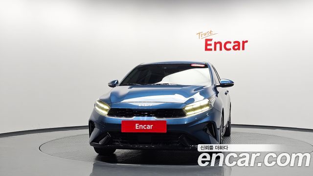 Kia K3 (II) 1.6 Prestige 2023 — фото 3