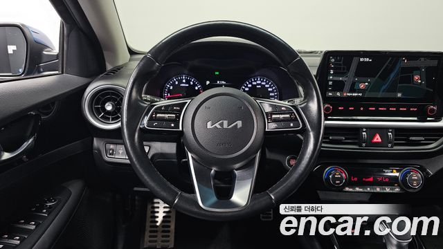 Kia K3 (II) 1.6 Prestige 2023 — фото 15