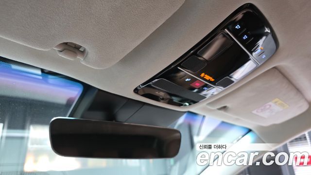 Hyundai Grandeur (GN7) 3.5 Gasoline 2WD Calligraphy 2023 — фото 18