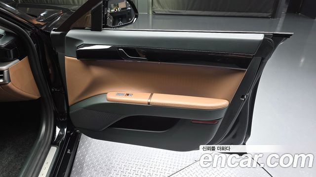 Hyundai Grandeur (GN7) 3.5 Gasoline 2WD Calligraphy 2023 — фото 24