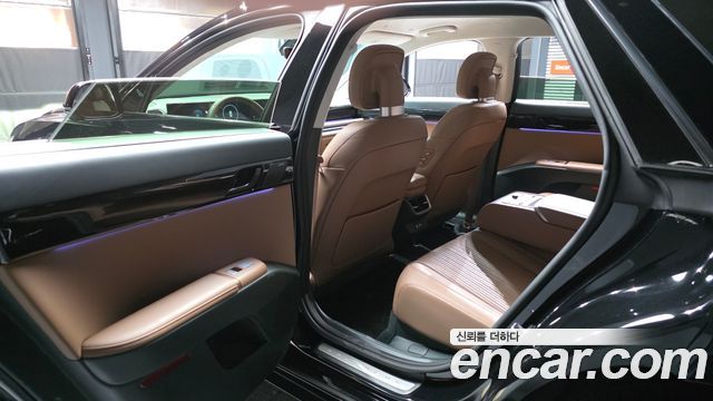 Hyundai Grandeur (GN7) 3.5 Gasoline 2WD Calligraphy 2023 — фото 26