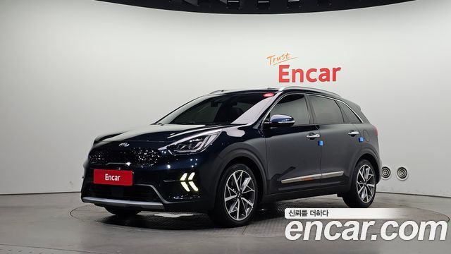 Kia Niro 1.6 HEV Noblesse Special 2020 — фото 1