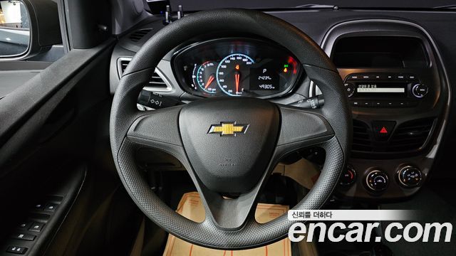 Chevrolet Spark LS 2019 — фото 15